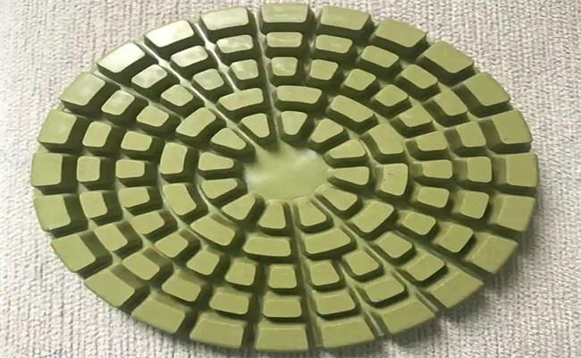 磨片生產(chǎn)對(duì)綠碳化硅材質(zhì)的要求
